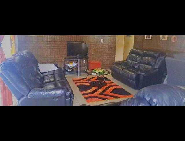 3 BEDROOM HOUSE FOR SALE IN MALVERN